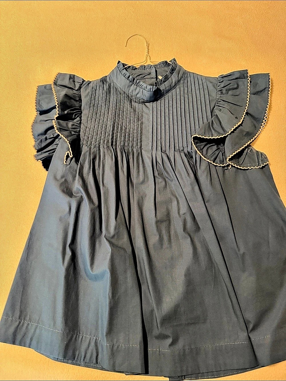 TCEC women’s top in dark denim Size 6SLike New
